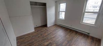 500-502 Bear Valley Avenue - Photo 3 of 15