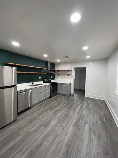 1021 Teche Street - Photo 3 of 10