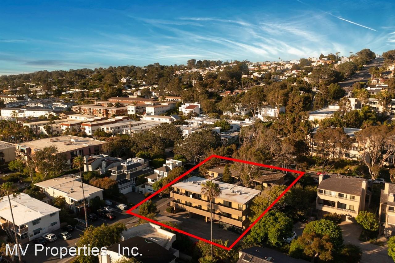 390 Stratford Court Apartments 390 Stratford Ct, Del Mar, CA 92014