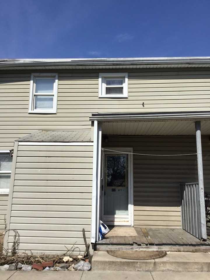122 E. HIGH STREET - Photo 2 of 10
