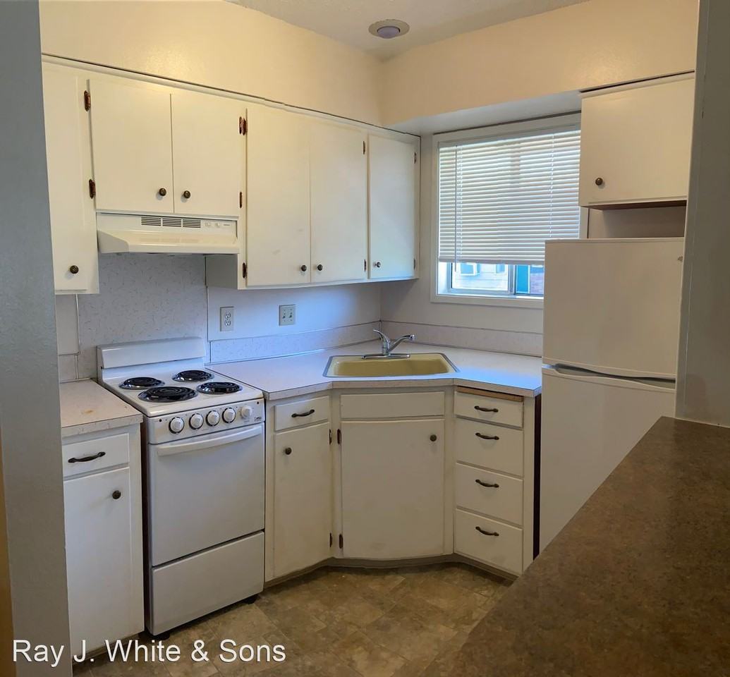 811-812-813-814-818-820 LINDEN AVE - Photo 3 of 3