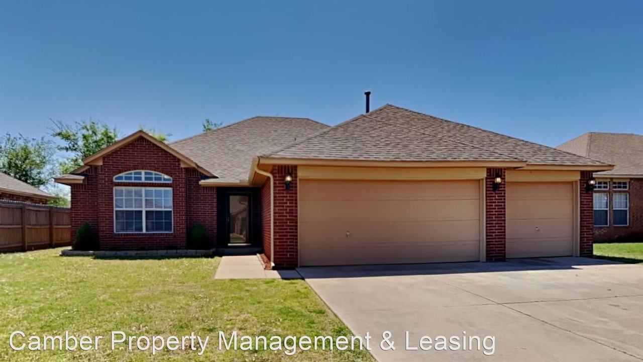 2212 Nw 157th Ter - Photo 2 of 50