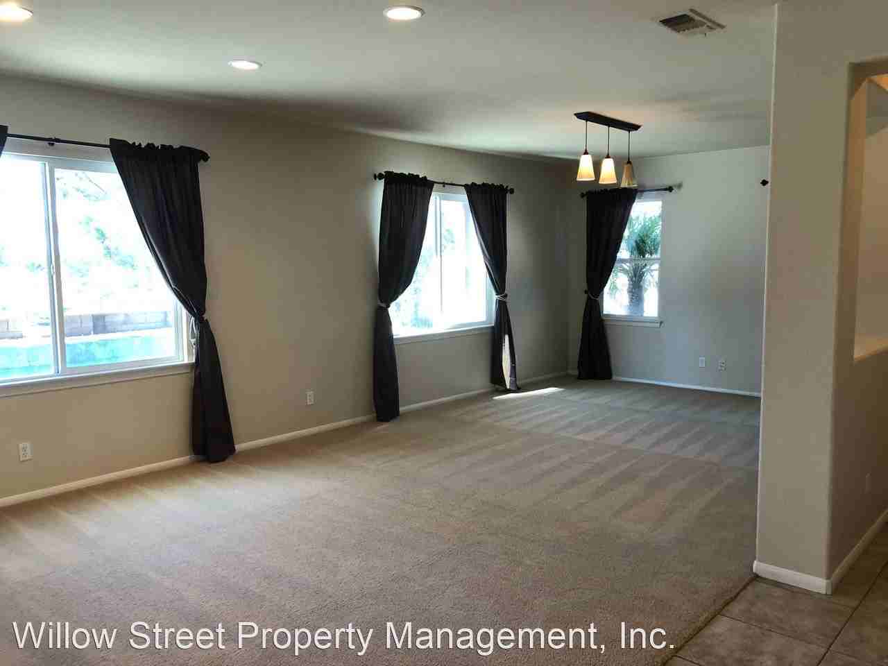 31983 Luzon St - Photo 3 of 21