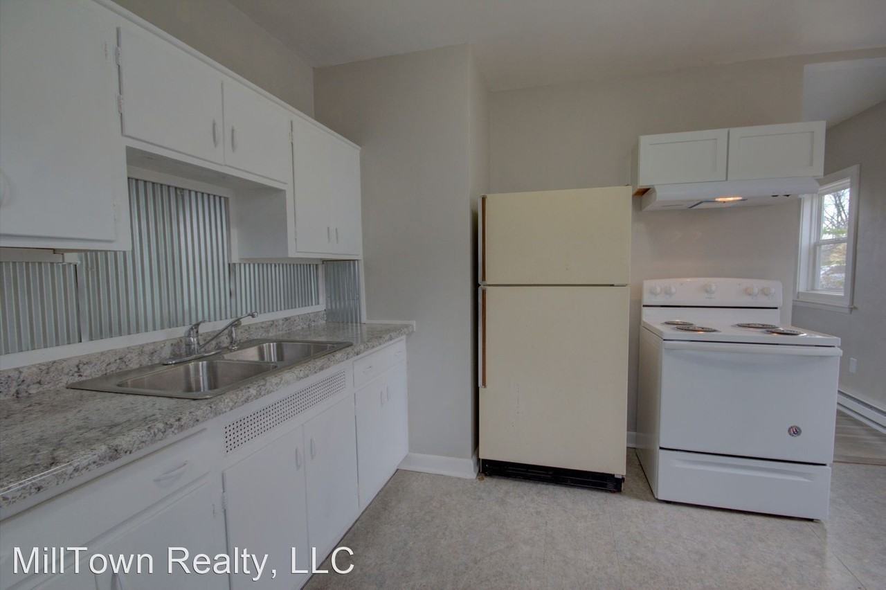 3856 Johnson Ave - Photo 3 of 20