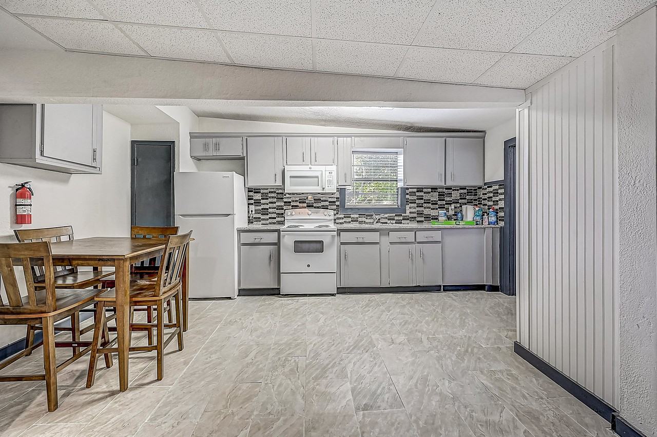 Begonia Rd - Photo 5 of 7