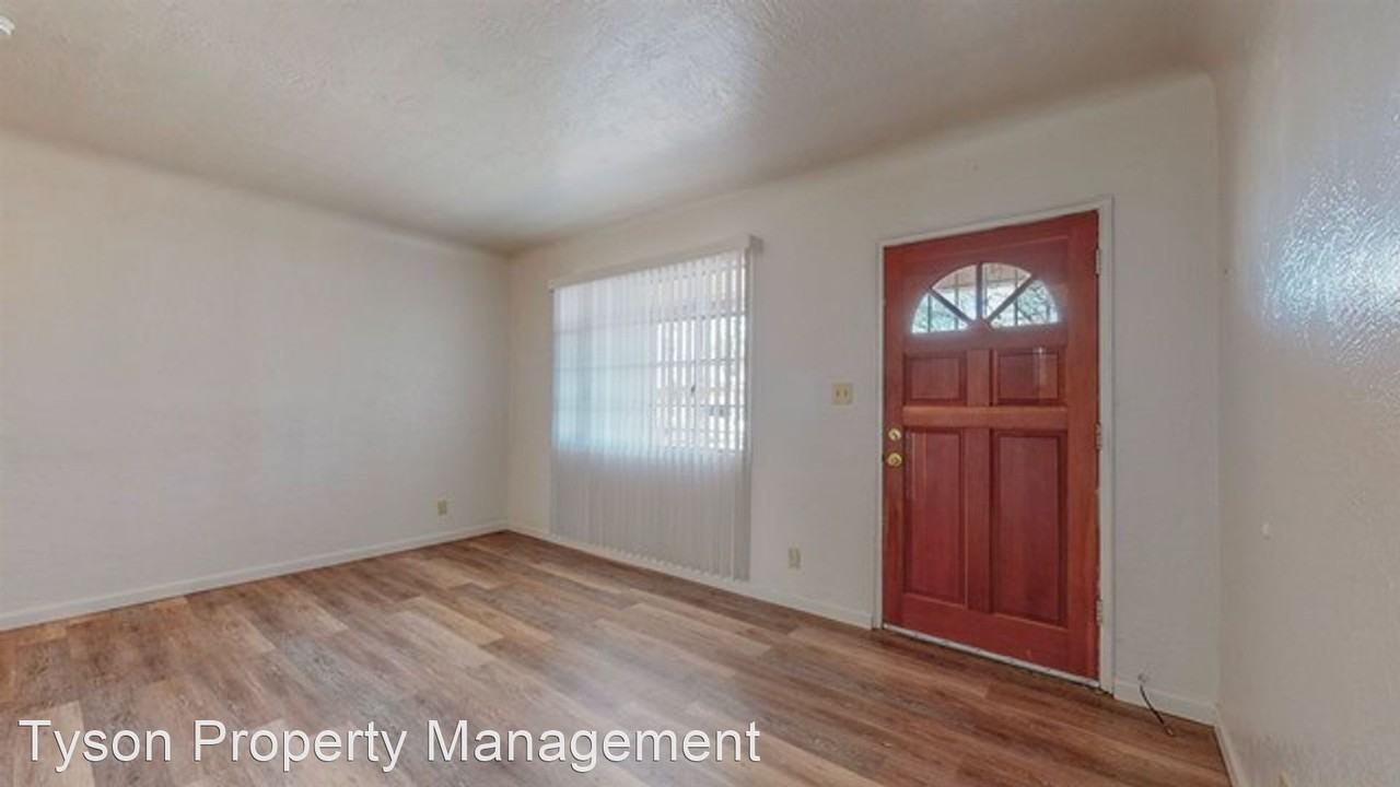 2709 Bel Air Dr Ne - Photo 3 of 16