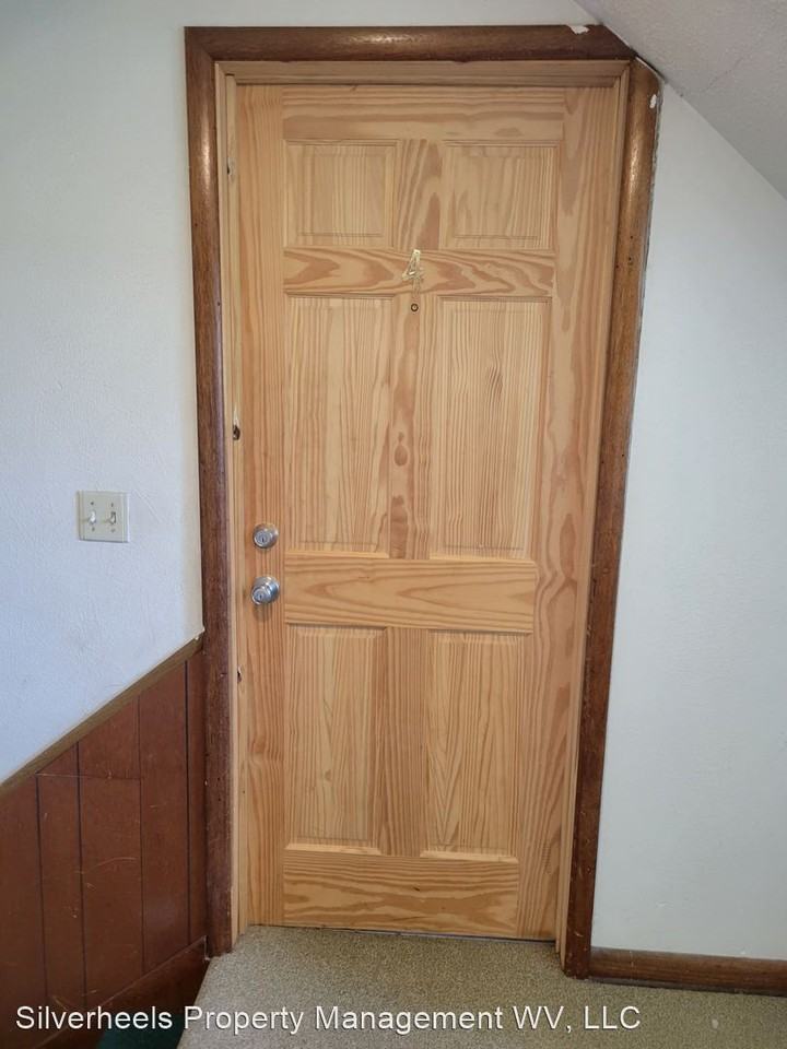 4500 Grand Central Avenue - Photo 2 of 6