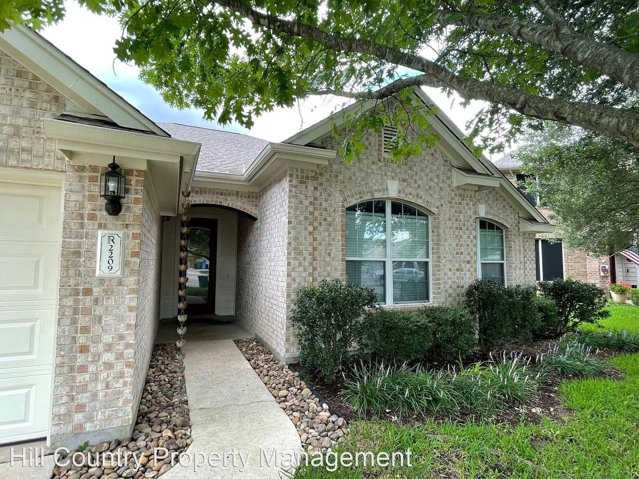 2209 Plainfield Ct - Photo 2 of 29