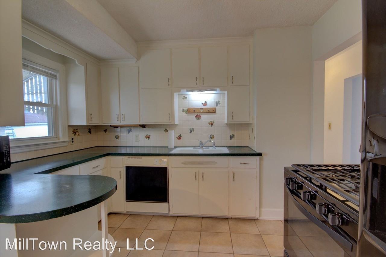 2650 Pacific St - Photo 3 of 36
