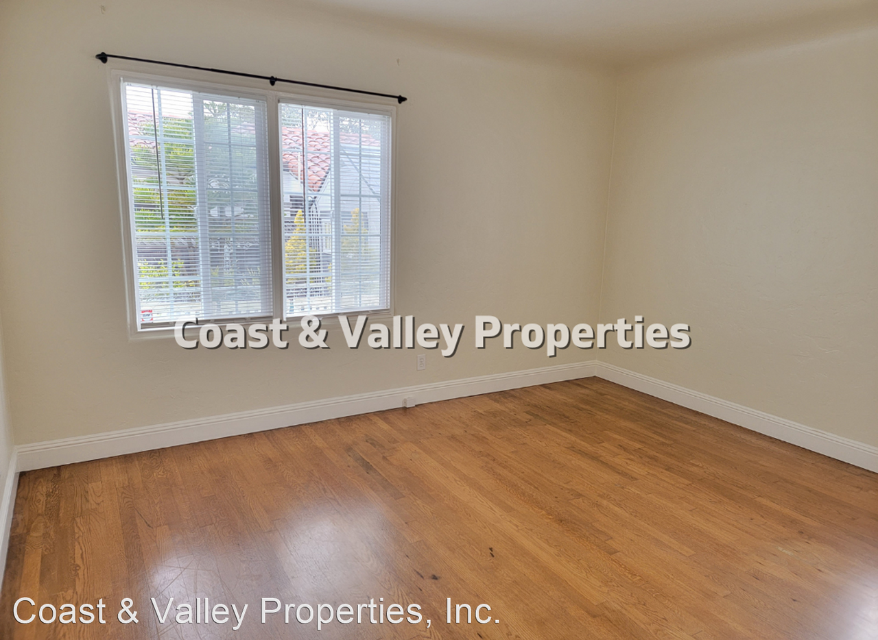 234 & 238 Auburn St. & 311 West St. - Photo 3 of 7