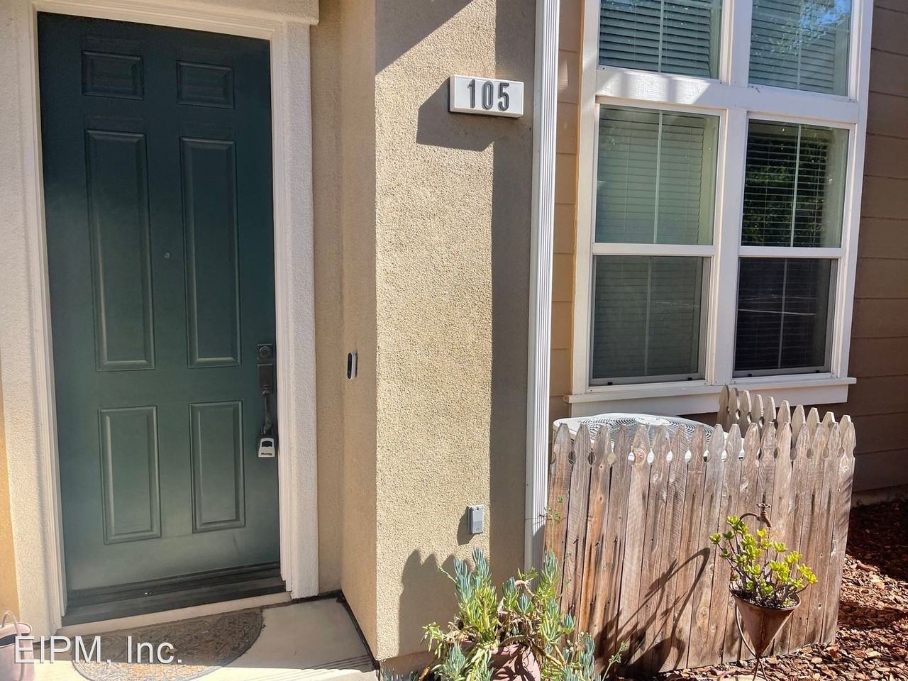 340 Mallory Way #105 - Photo 2 of 16