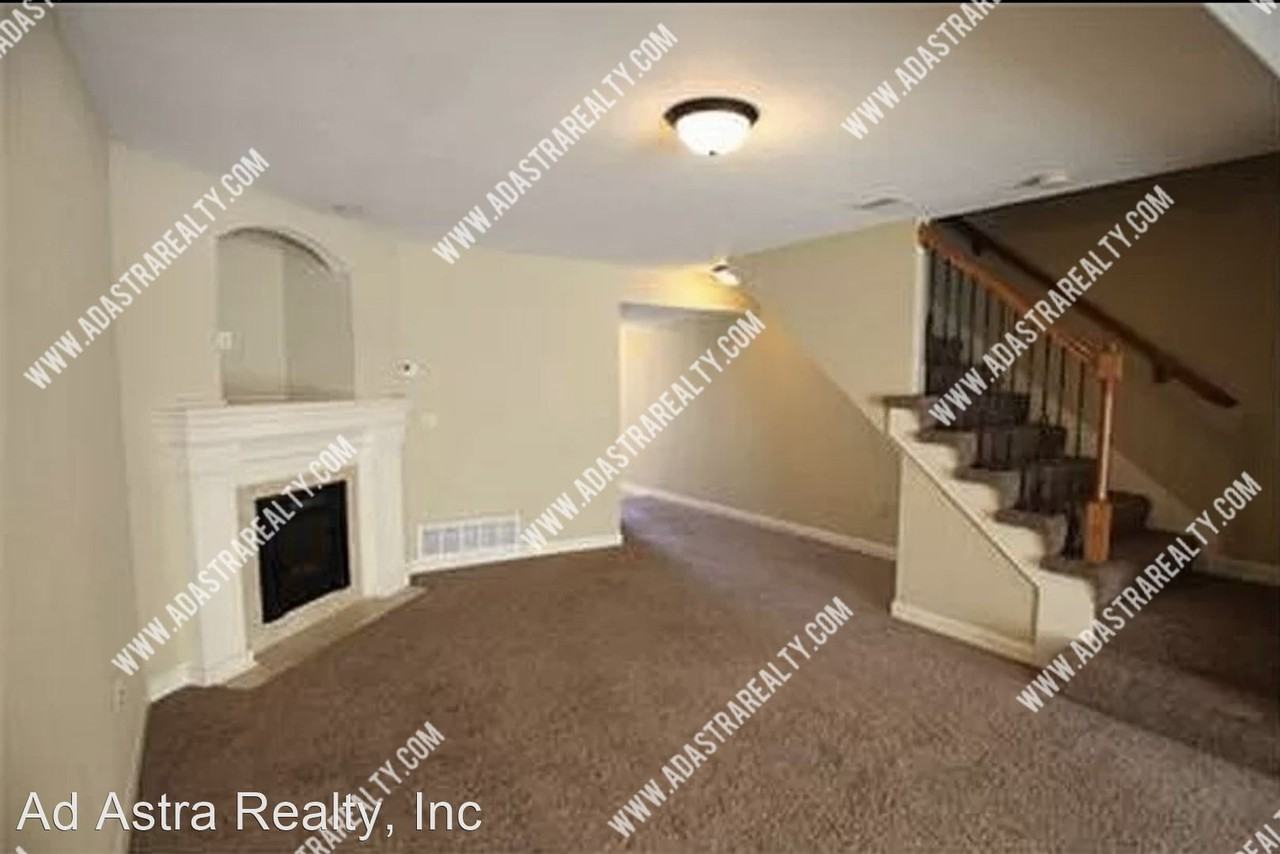 13759 Post Oak Ln - Photo 2 of 8