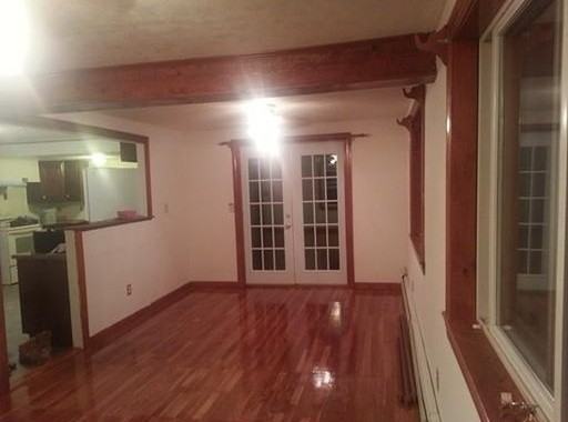 27 Lawrence St - Photo 3 of 11