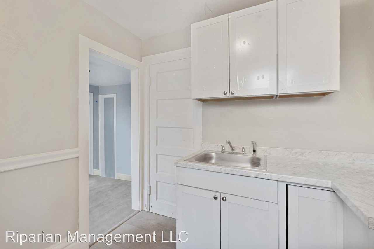 1210 Maple Ave Apartments in Turtle Creek, Turtle Creek, PA 15145 Zumper