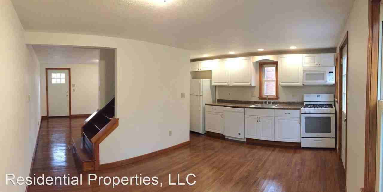 1202 Woodbine St - Photo 3 of 7