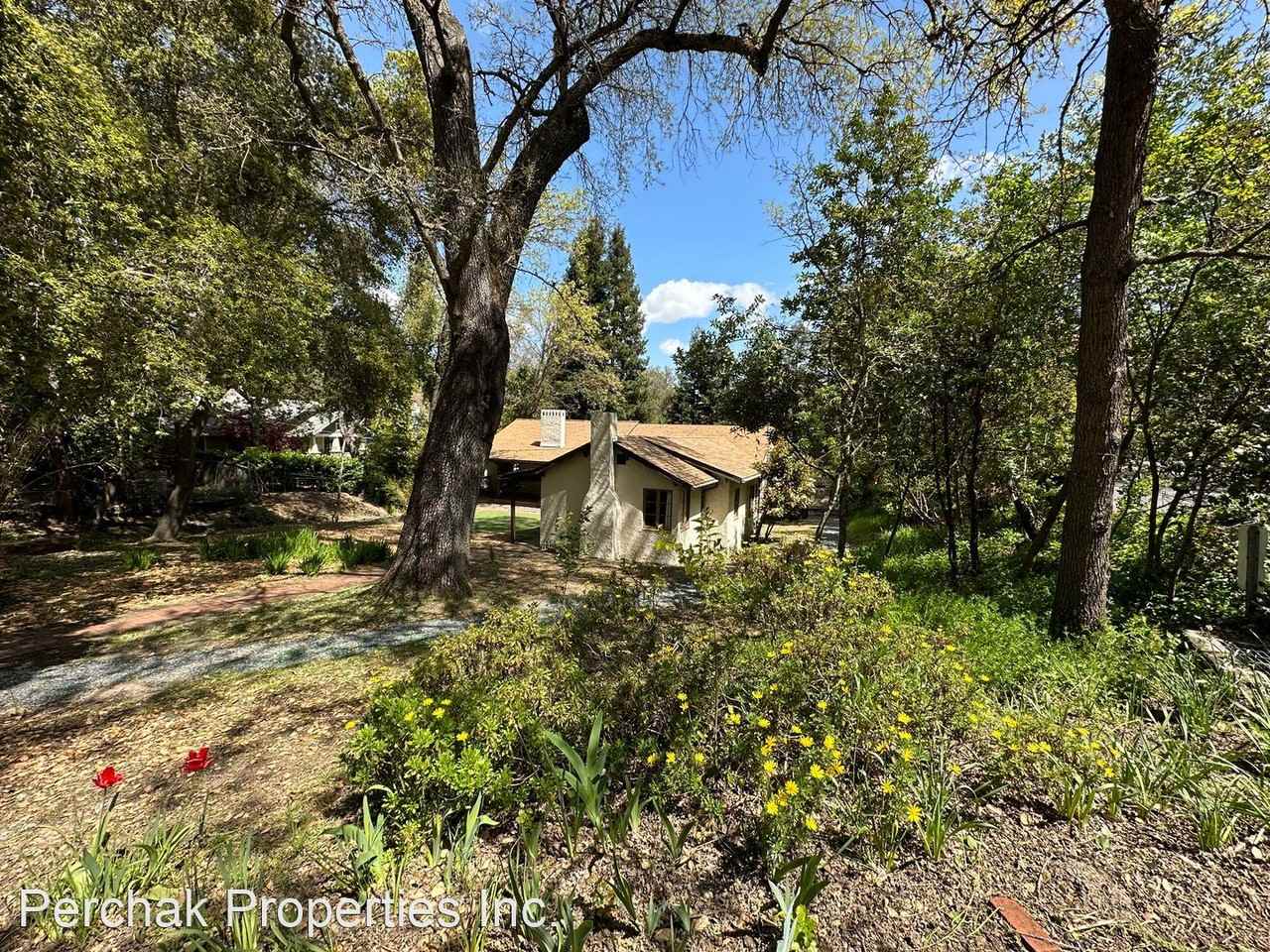 3476 Springhill Rd - Photo 2 of 21