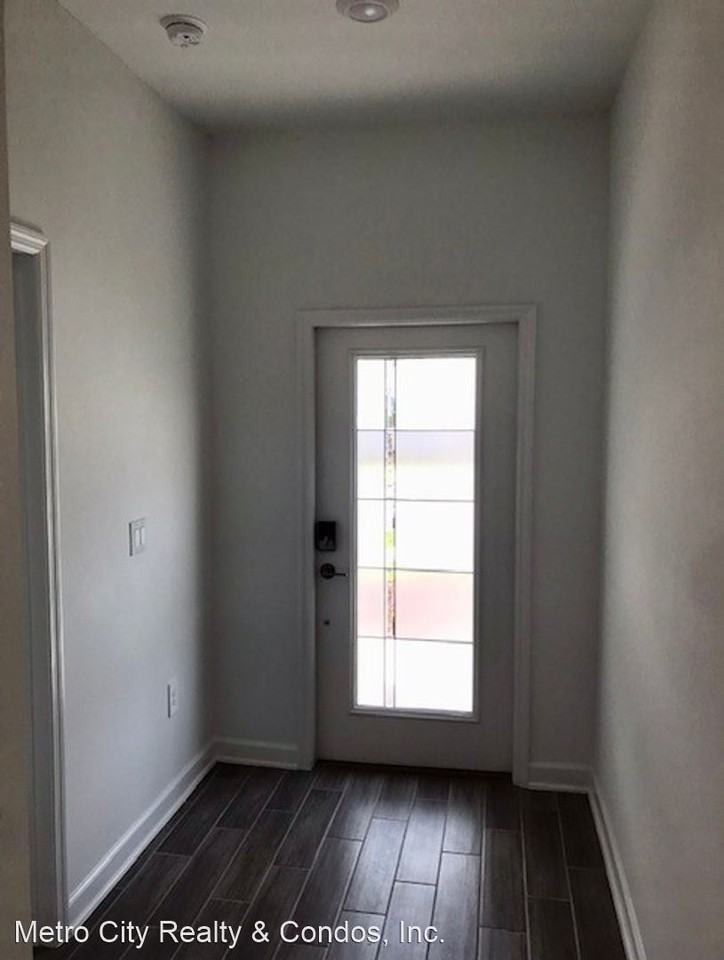 11336 Listening Dr - Photo 3 of 22