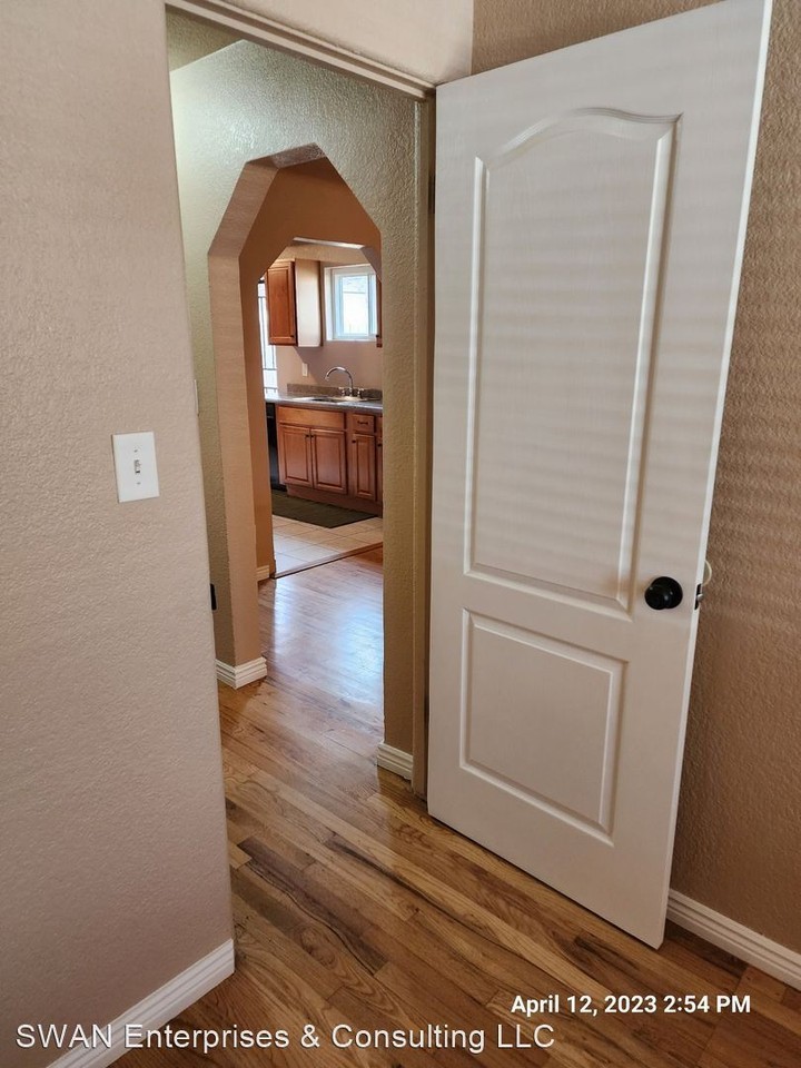 1689 Moline St - Photo 3 of 16