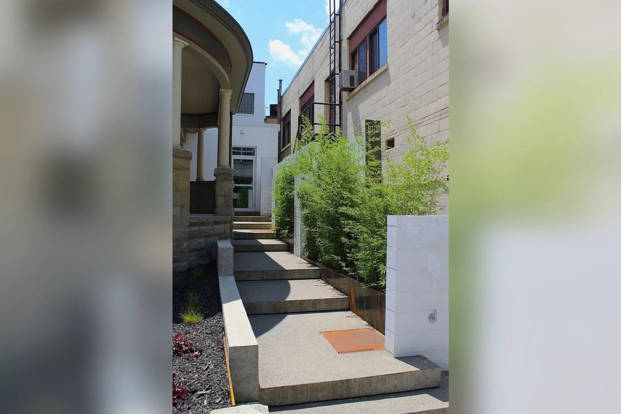 270 Walnut St - Photo 2 of 7