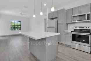 630 Ne 14th Ct #205 - Photo 1 of 1