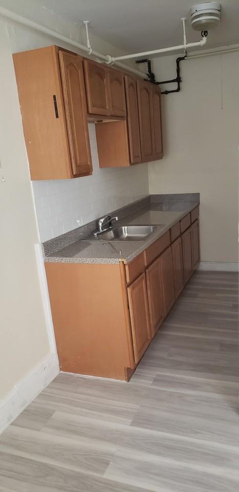 1618 Commonwealth Ave #5