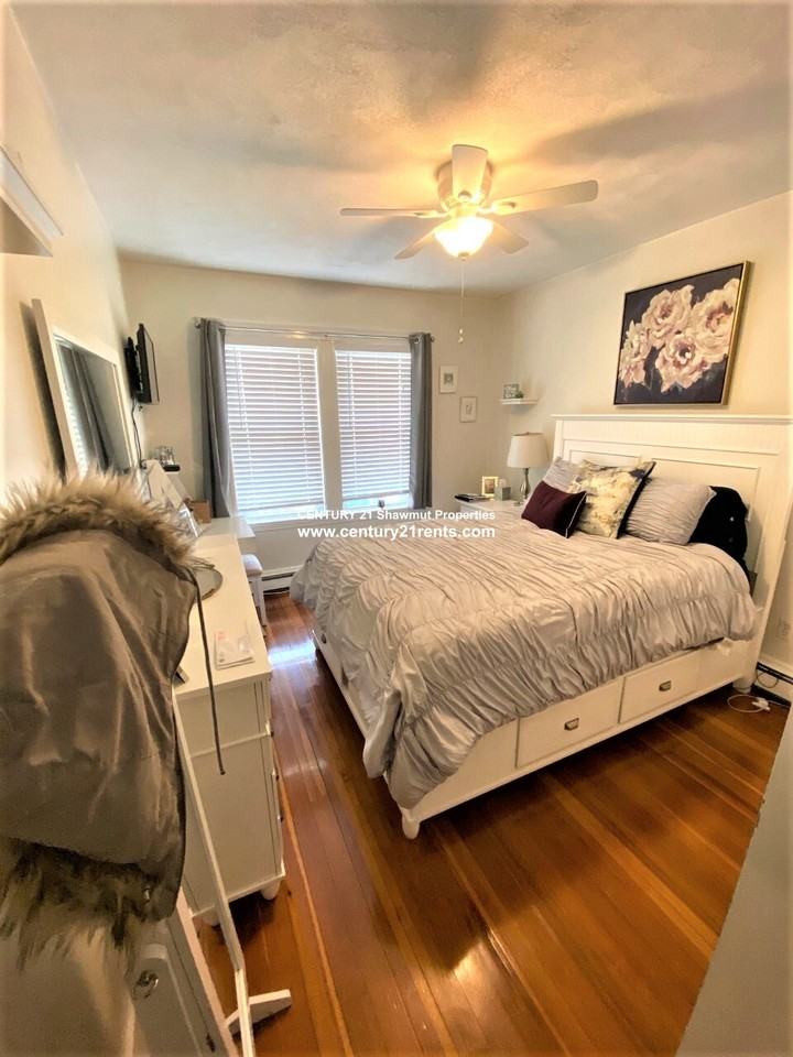 Langley Rd #2 - Photo 5 of 12