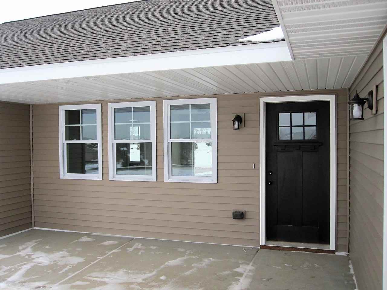 1851 90th St - Photo 3 of 27