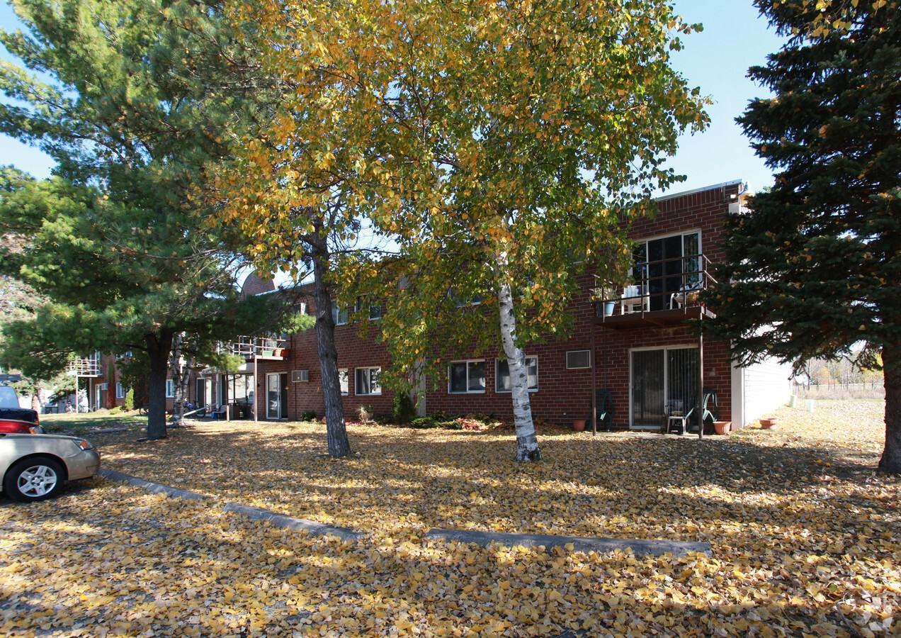 1485 Wildcat Ct - Photo 2 of 3