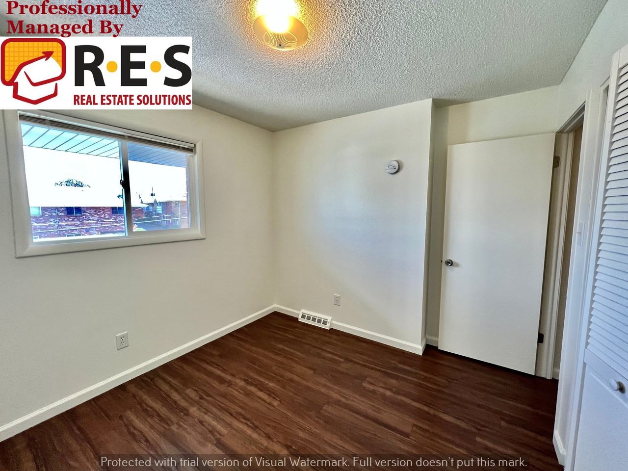 9032 E Lehigh Ave - Photo 7 of 14