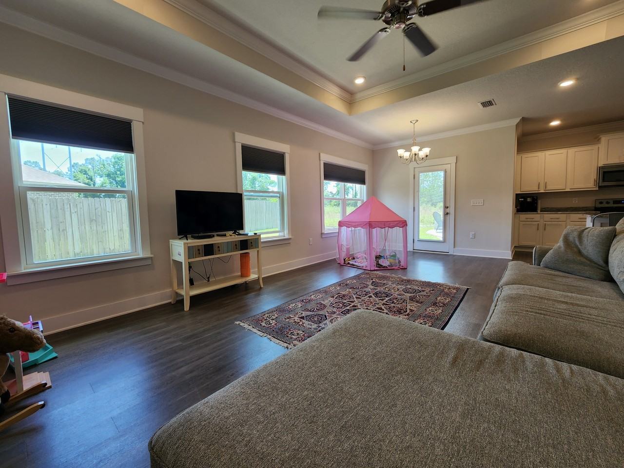 6034 Twenty One Oaks Dr - Photo 3 of 17