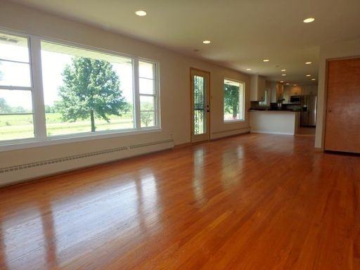 8301 N Rte E - Photo 3 of 24