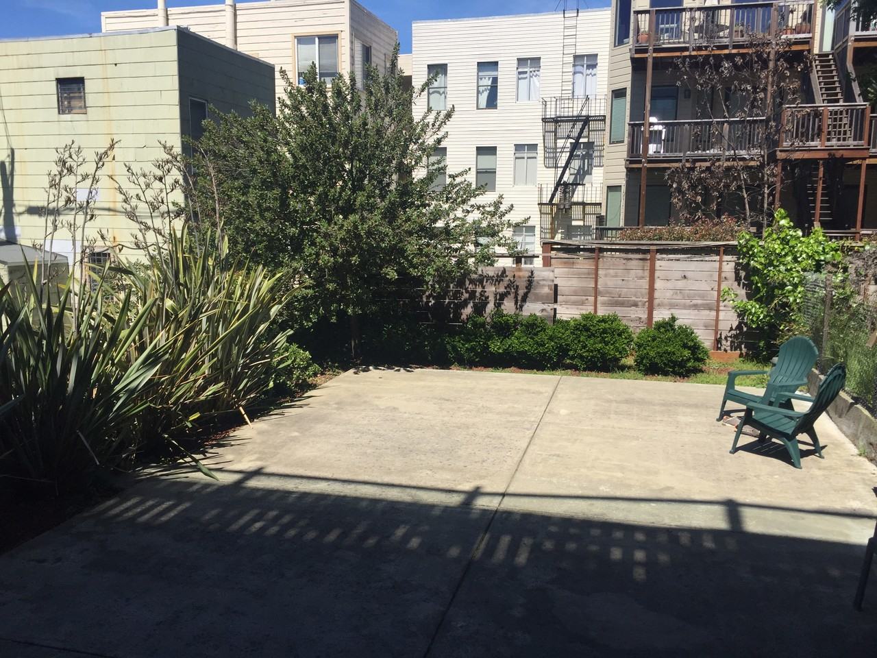 1654 Clay Street - Photo 3 of 7