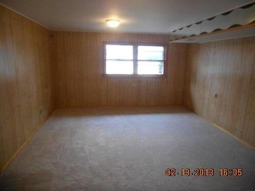 3614 152nd Pl - Photo 3 of 8