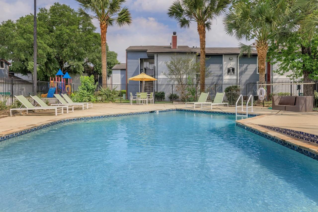 Hayson Creek Apartments 411 Highland Cross Dr, Houston, TX 77073 Zumper