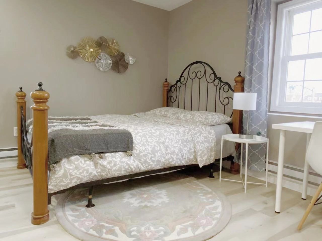 2276 Sawgrass Drive - Photo 3 of 10