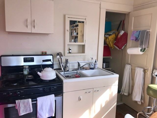 421 Washburn Pl #1 - Photo 4 of 14