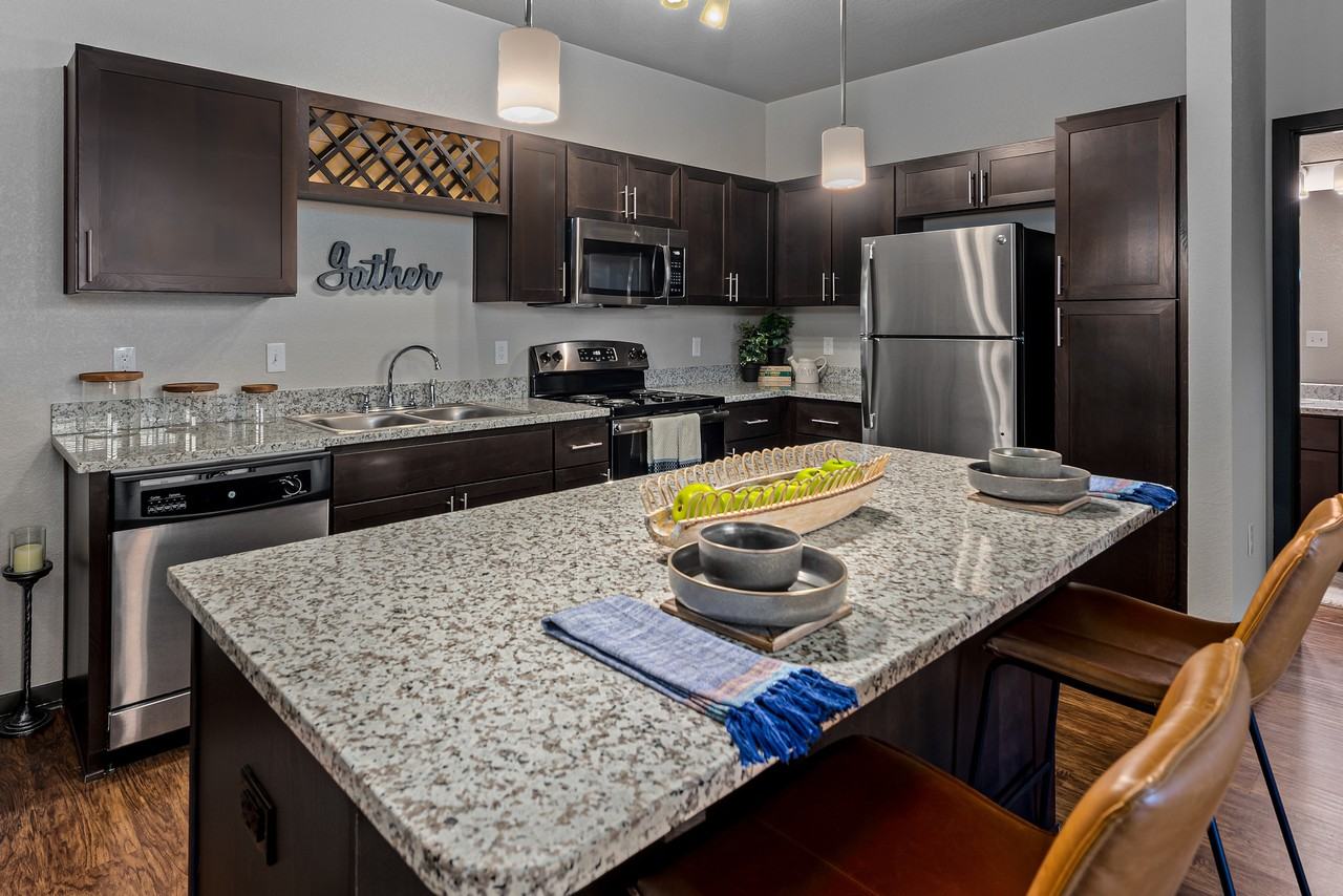 Ridge at Castle Rock Apartments - Photo 3 of 30