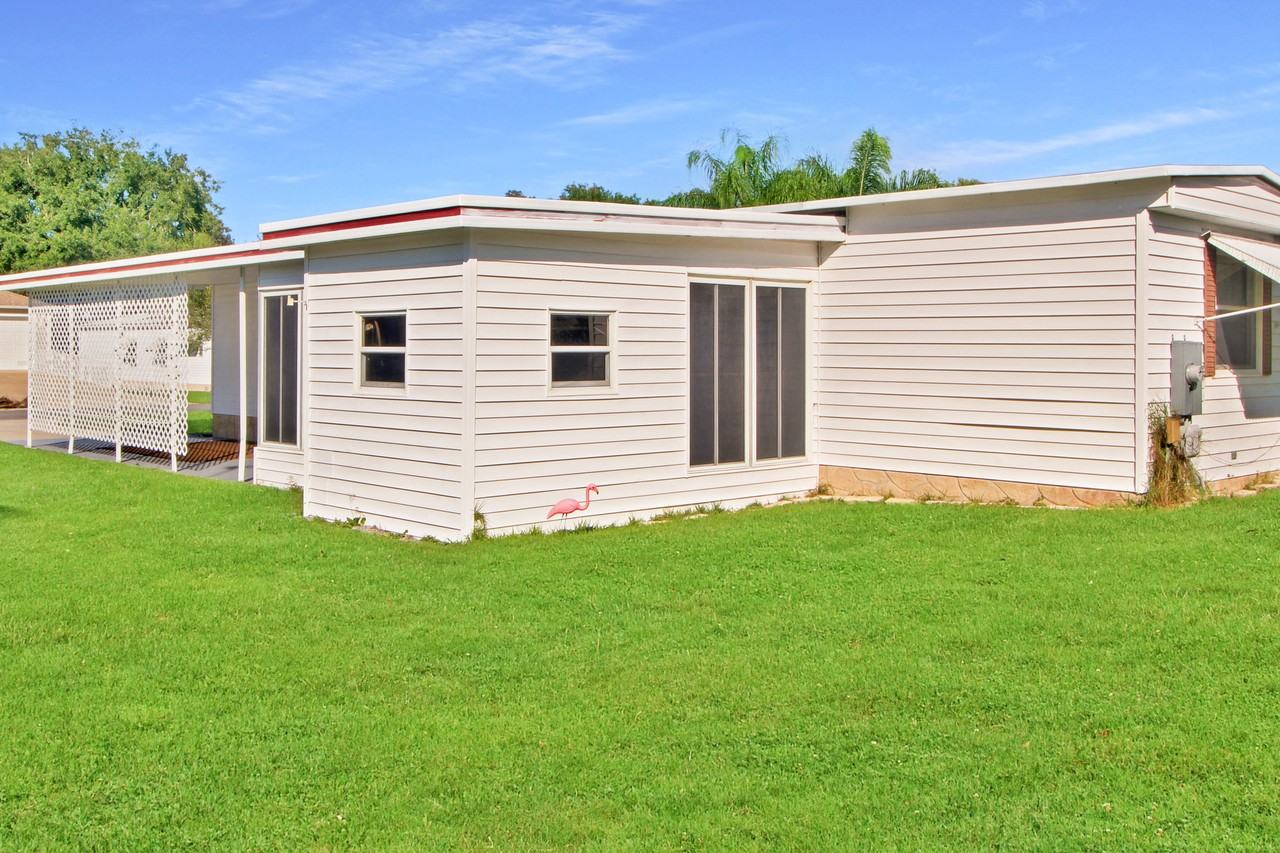 1016 Nell Way - Photo 3 of 32