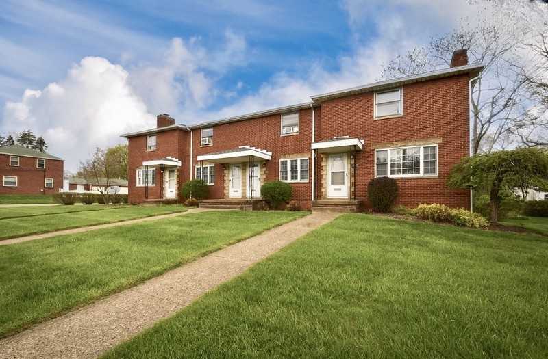 1640 Frazer Ave Nw - Photo 2 of 18