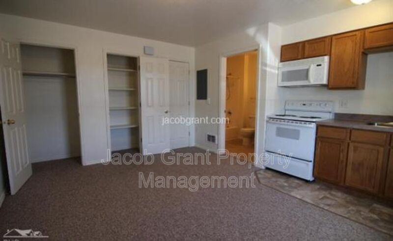 1378 Curlew Dr #238 - Photo 4 of 10