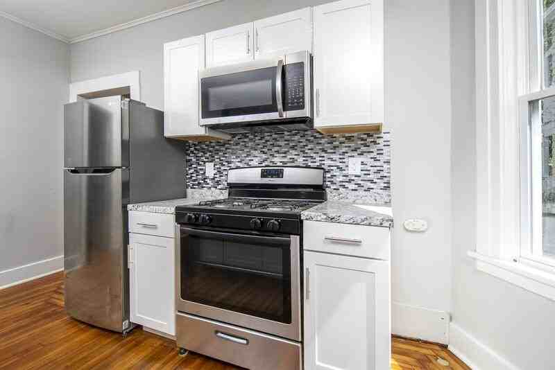 441 Hamilton St #2FL - Photo 2 of 18