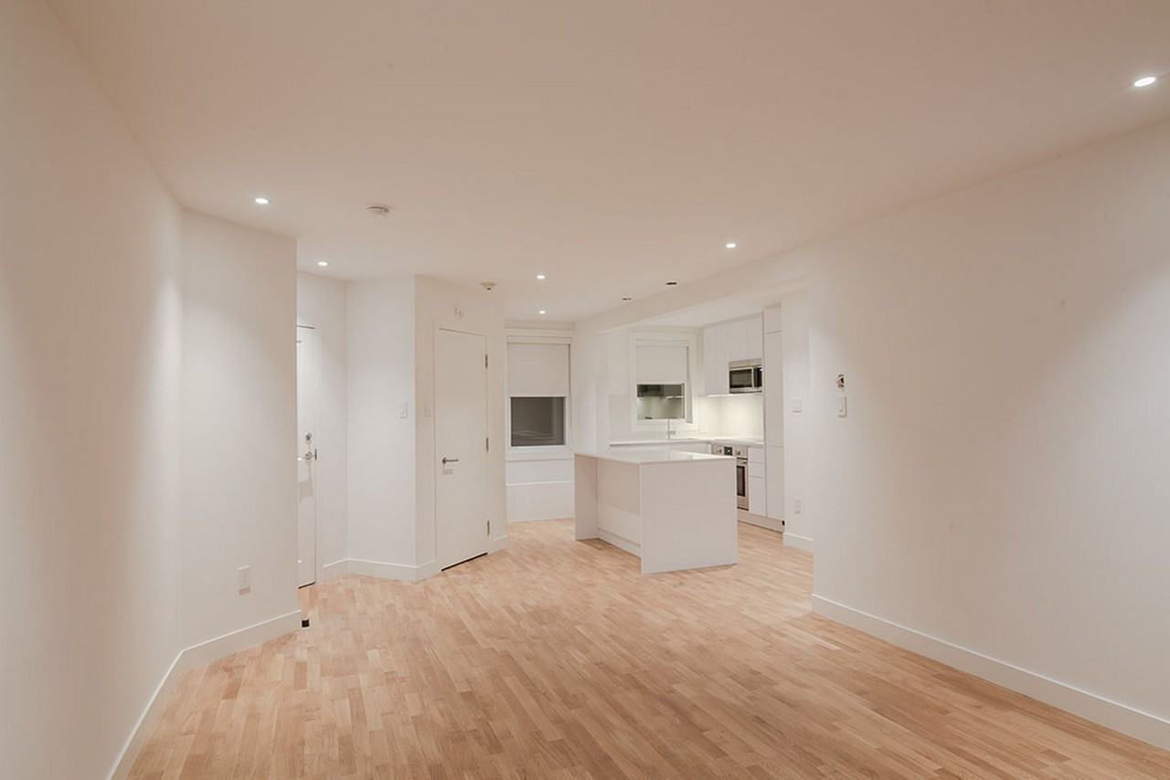 5550 Snowdon Street Apartments 5552 Rue Snowdon, Montréal, QC H3X 1Y9