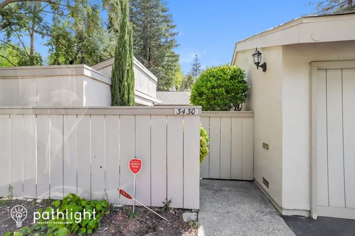 3430 W Benjamin Holt Dr - Photo 2 of 17