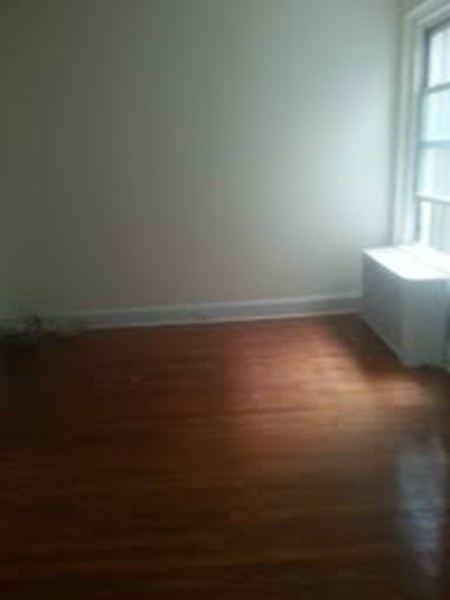 Hicks Street - Photo 2 of 6