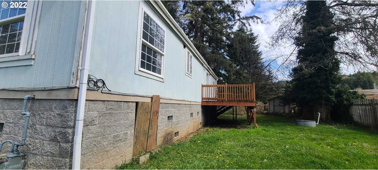 1175 Douglas St #NA - Photo 2 of 25