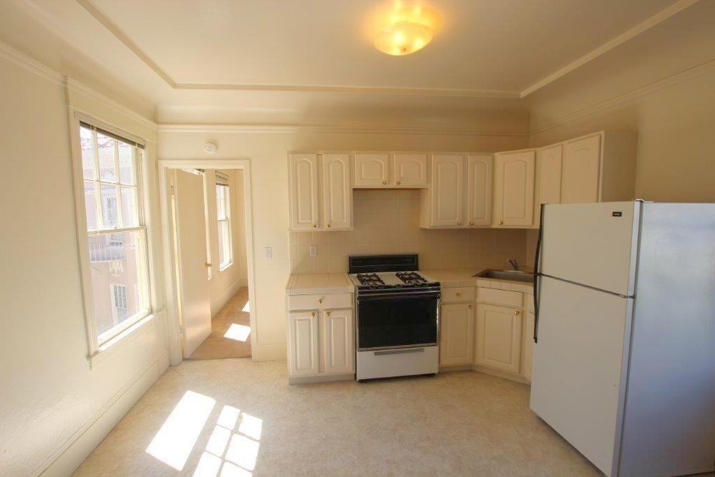 2030 Fell St #12A - Photo 2 of 13