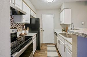 featured image of 7575 S Westmoreland Rd