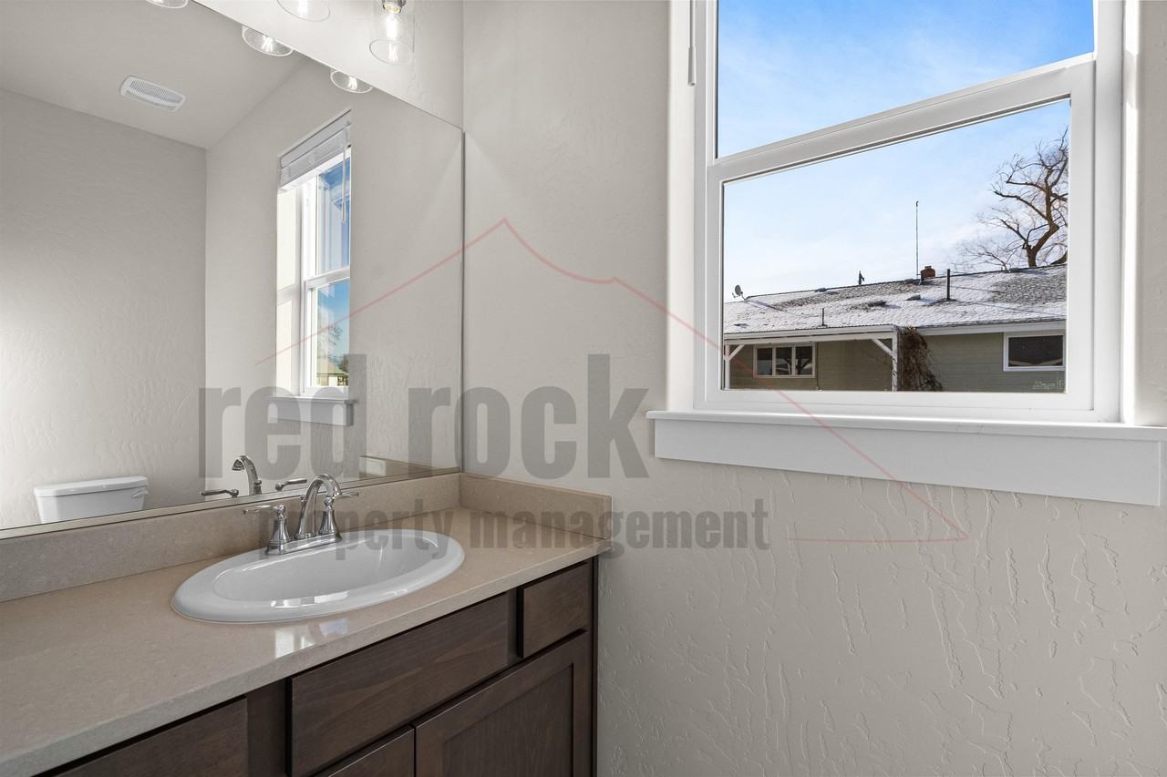1218 N Tschirley Rd #1 - Photo 7 of 27