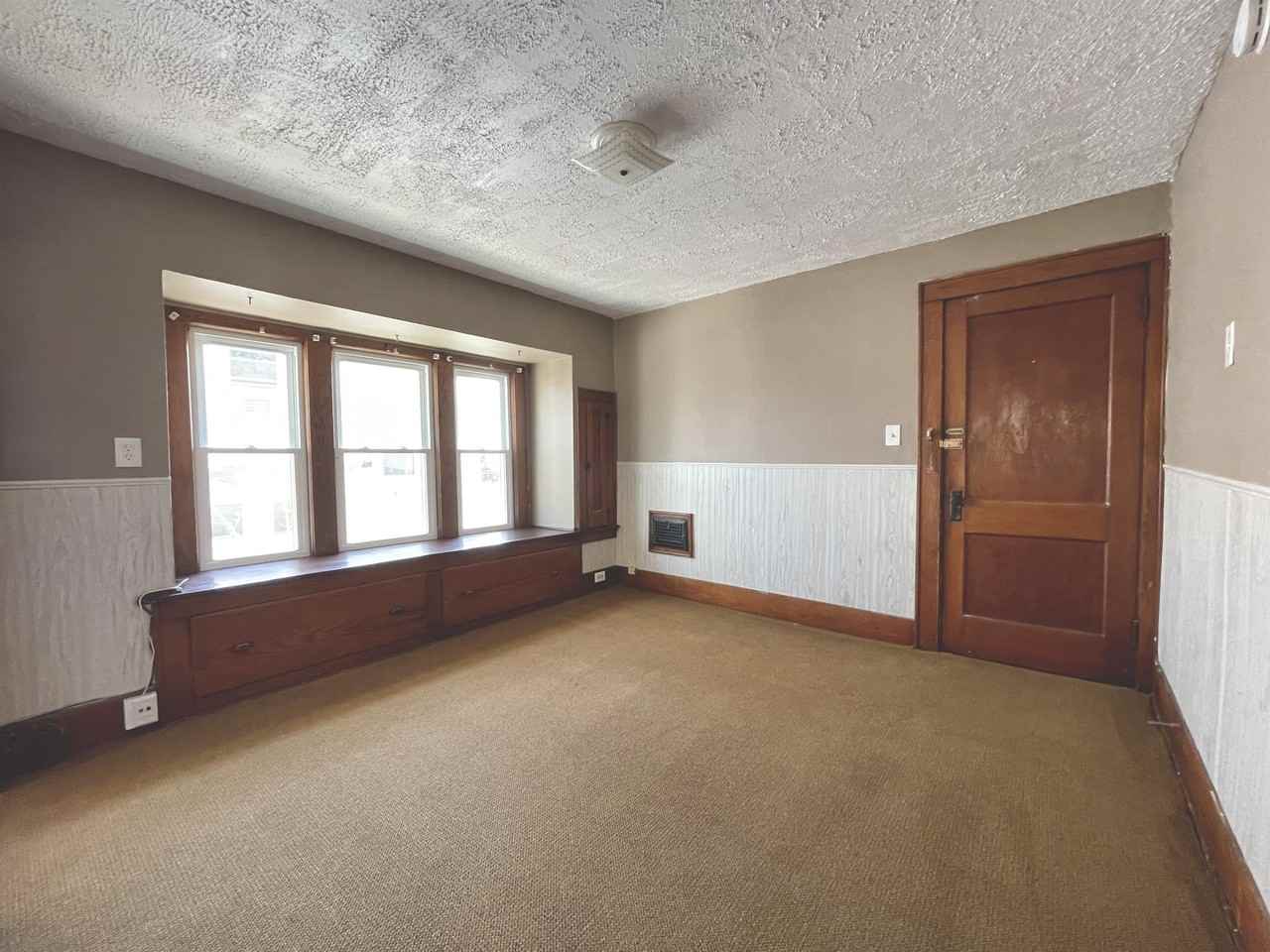 139 - 141 Wadsworth Ave. - 141-2 #141-2 - Photo 3 of 9