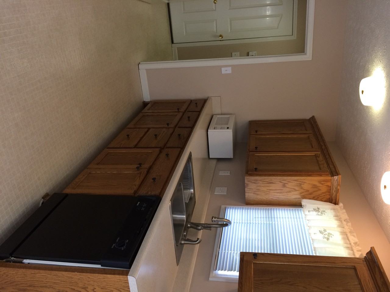 2733 Calais Ct - Photo 3 of 9